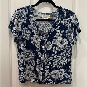 C&C California Women's Blue Floral Top